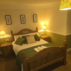 St Quintin Arms Guest house Harpham