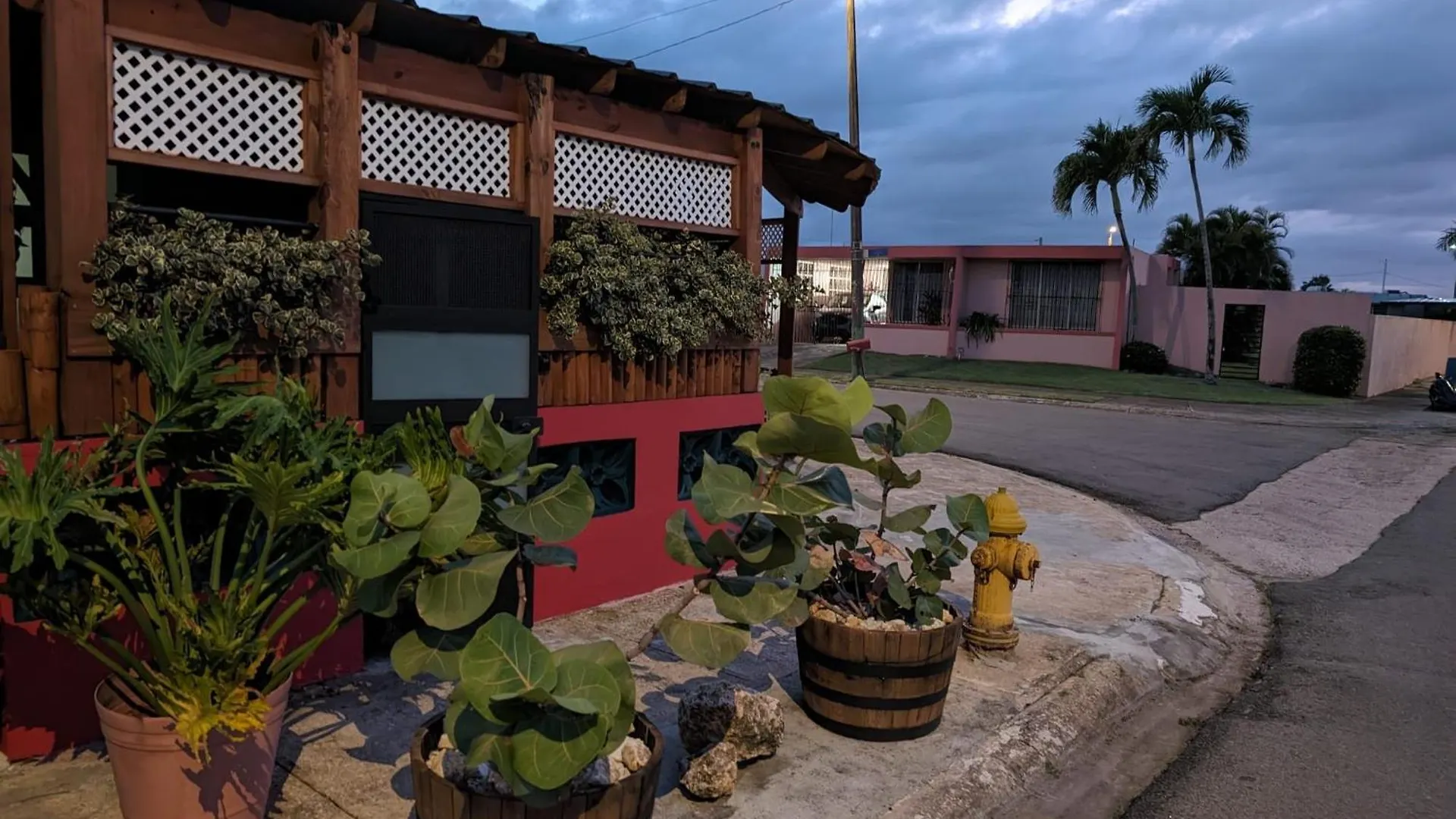 Moon'S Place Toa Baja 0*,  Puerto Rico
